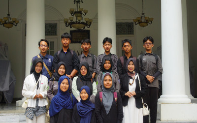 Seru! Siswa MA Al-Muthohhar Belajar Peluang Karir Kreatif di Film Labinak Goes to School
